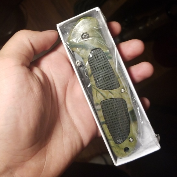 Collectable items - Picture 3 of 3